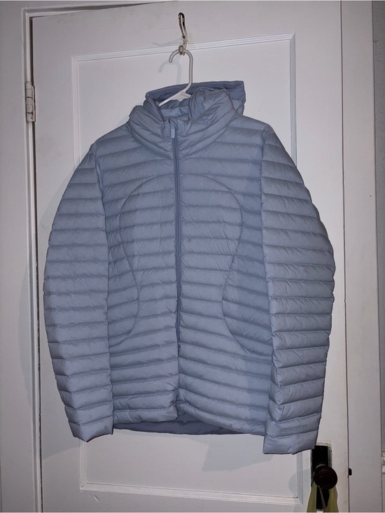 lululemon athletica Jackets & Blazers - NWOT Lululemon size 14 Blue Packable Puffer Jacket with Hood
